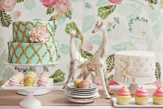 Mint-Turquoise-Aqua-Gold-Pink-Wedding-Table-Ideas-533×356-custom (1)