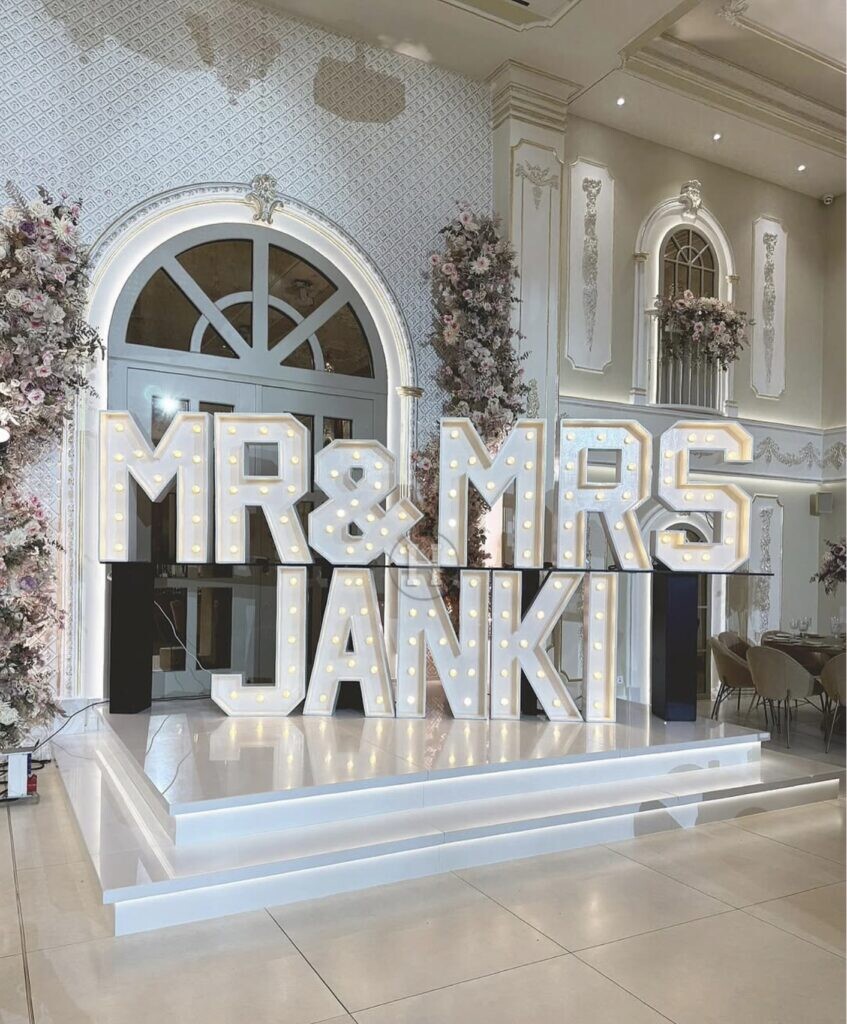 Foto-20-08-2025-om-10.28-847×1024